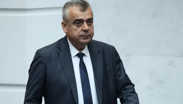 АПС благодари на Радев и не отрече възможност за изпълнение на 3-ия мандат 