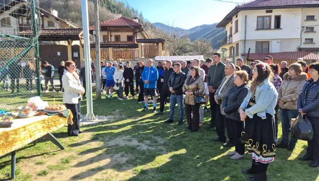 В село Рибарица беше открита модерна мултифункционална спортна площадка