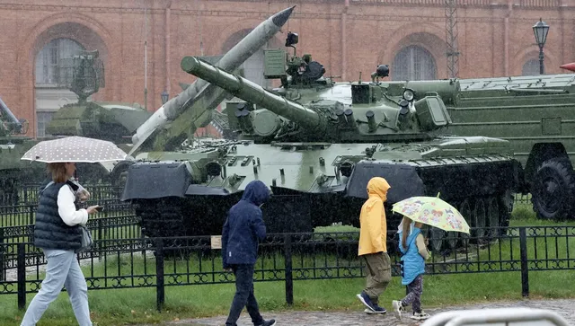 „Свобода за Русия“ обърка логистиката на Кремъл, унищожавайки склад в тила на руските линии