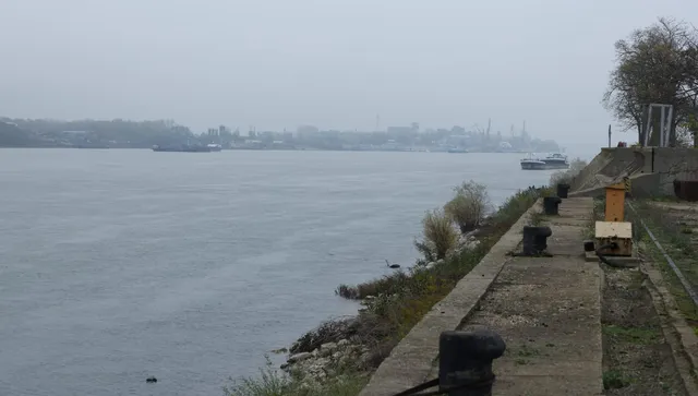Две баржи, натоварени с химически вещества, потънаха в Дунав