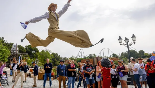 Испанският министър на туризма: Купете си бързо самолетни билети 