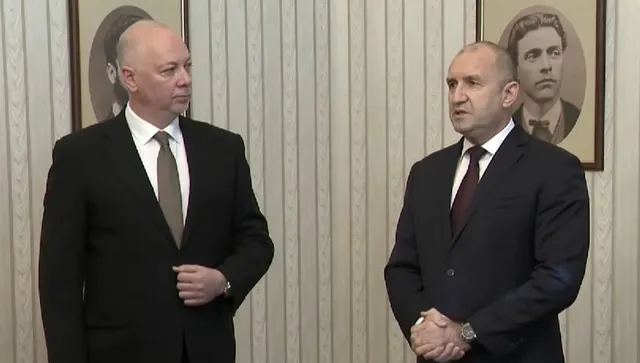 Представителят на ГЕРБ-СДС Росен Желязков върна мандата за съставяне на правителство