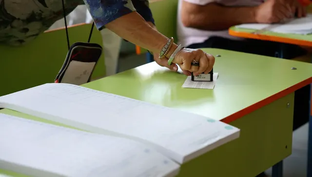 ЦИК определи възнагражденията за членовете на секциите в чужбина