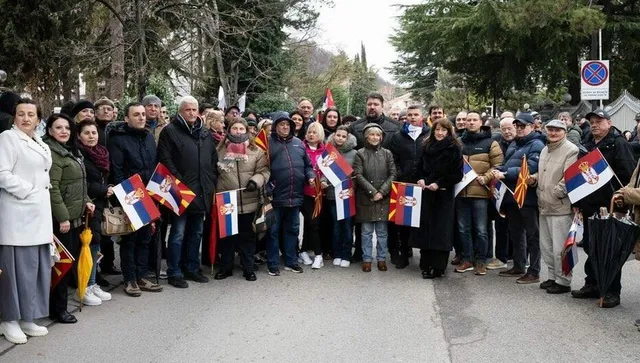 Белград организира в Скопие просръбски митинг с възхвала на Вучич 