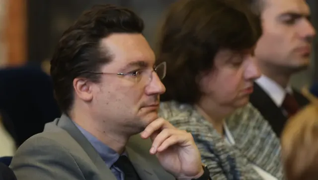 Крум Зарков: Длъжен съм да вляза в битката за лидер на БСП