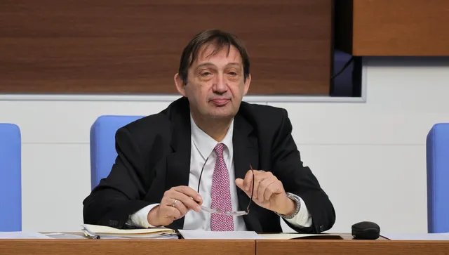 Проверяват над 800 удостоверения за търпимост, издадени във Варна - да не са фалшиви