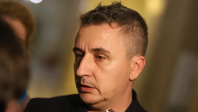 Енергийният министър при Стефан Янев: Сключването на договора с "Боташ" е по политически причини 