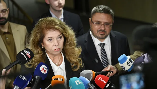 Йотова: Илюзия е, че можем да променим нещо, ако гражданите не гласуват
