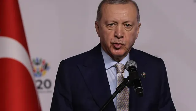 Ердоган отрече Съединените щати да са предлагали на Мадуро изгнание в Турция