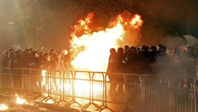 Над хиляда полицаи се събират за охрана на антиправителствения протест в Тирана