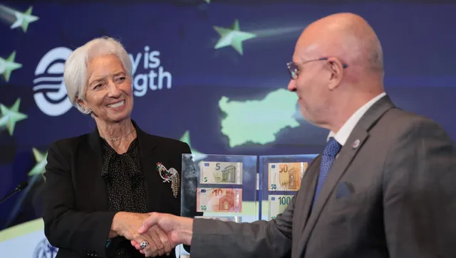 Кристин Лагард приветства Димитър Радев за 1-то му участие в заседание на ЕЦБ 