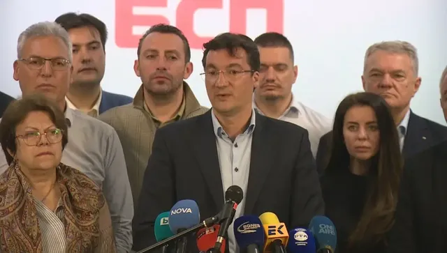 Крум Зарков: Ще следим с интерес и загриженост следващите действия на Радев