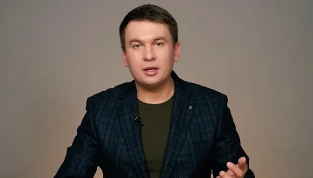 Z-блогърът Иля Ремесло, който призна, че Путин е „военен престъпник и крадец“, вече е в психиатрията