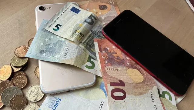 Прокуратурата върна 54 00 евро на излъгани от „ало“ измамници