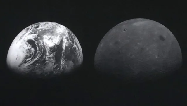 Учени откриха, че Земята „храни“ Луната от милиарди години