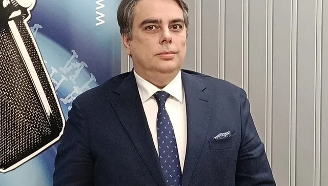 Асен Василев: Бюджетът за 2026 г. е самоубийствен