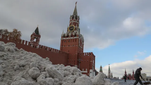 Нова желязна хватка: Москва посяга на имотите на руснаците зад граница за критики срещу войната