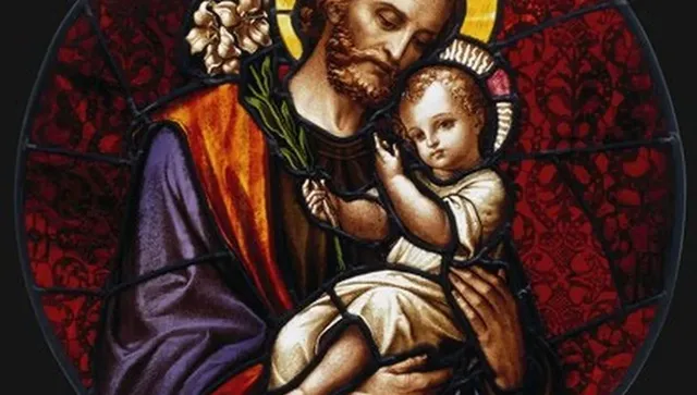 В деня на бащата църквата чества Събор на пресвета Богородица