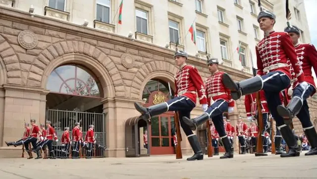 Всичко вече е решено - иначе спектакълът е забавен