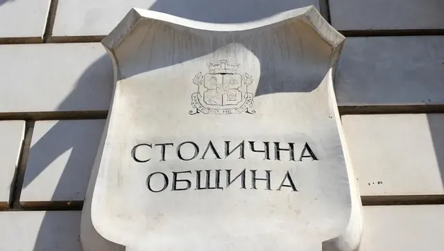 ПП-ДБ: София придобива 42 по-модерни автобуса, които не струват 8 пъти над реалната цена