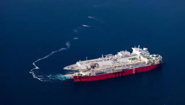 Катарски танкери бяха блокирани при преминаване през Ормузкия проток