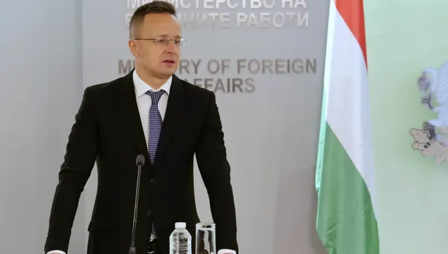 Словакия и Унгария поискаха от Хърватия да позволи транзита на руски петрол