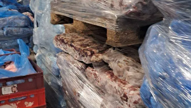 БАБХ унищожи 6,5 т. храни и спря частично дейността на цех за месо в с. Соколово