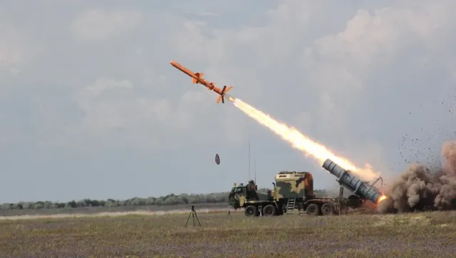 „Дългият Нептун“ унищожи два изтребителя-бомбардировача Су-34 в Русия