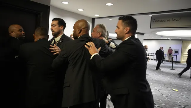 Нападателят на галавечерята с участието на Тръмп е високообразован преподавател