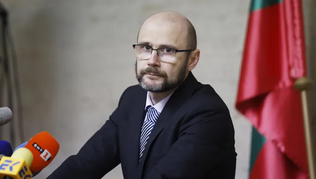 Служебният министър Янкулов иска ВСС да уволни дисциплинарно прокурор Емилия Русинова