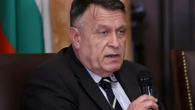 Какво знае Министерство на образованието за младежите, убили Георги Кузев в Пловдив