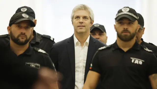 Адвокатите на Коцев обжалват гаранцията му от 200 000 лева