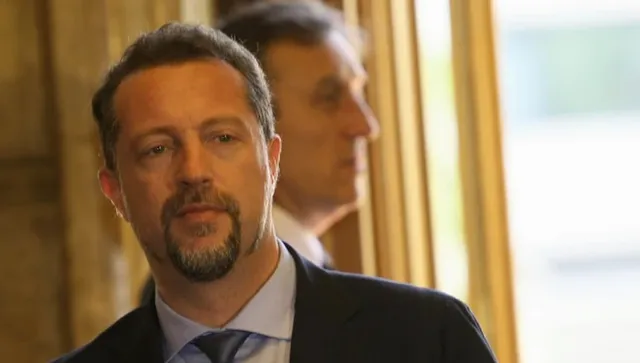 Не искам с моите пари да се прави кампанията на бившия президент Румен Радев