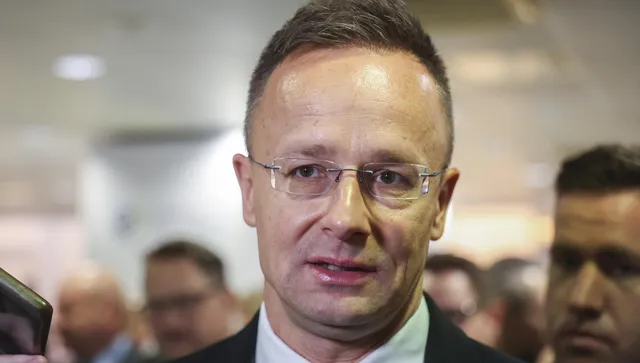 Сиярто е обсъждал с Русия санкциите на ЕС - разкрития от изтекъл аудиозапис