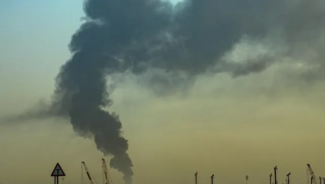 WSJ: ОАЕ извърши тайни удари срещу Иран по рафинерия и други обекти