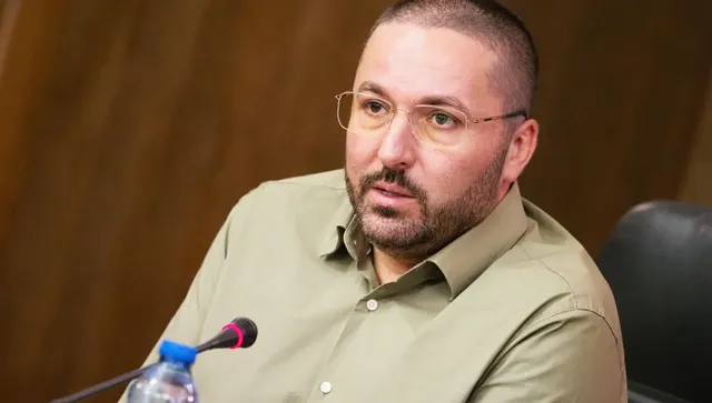 "Сияние" дарява средствата от медийния си пакет за кувьоз в пазарджишка болница