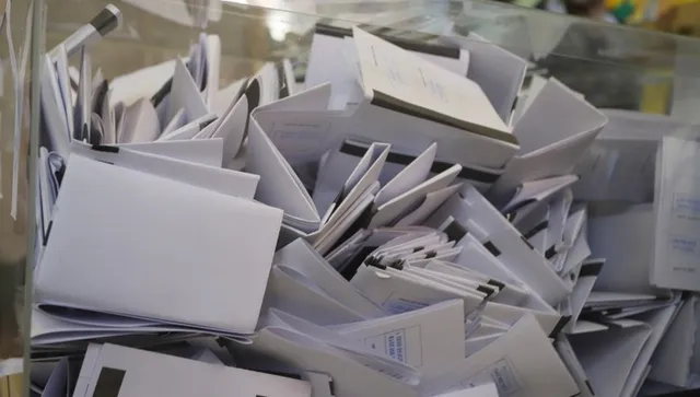 Изборна машина засече на вота в Бургас