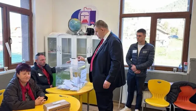 Делян Пеевски избра да гласува за държавата на хората