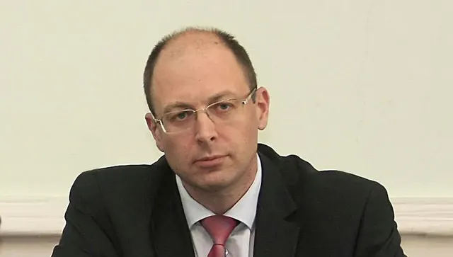 Йордан Божилов: Войната се ожесточава, вече навлиза в български и румънски води