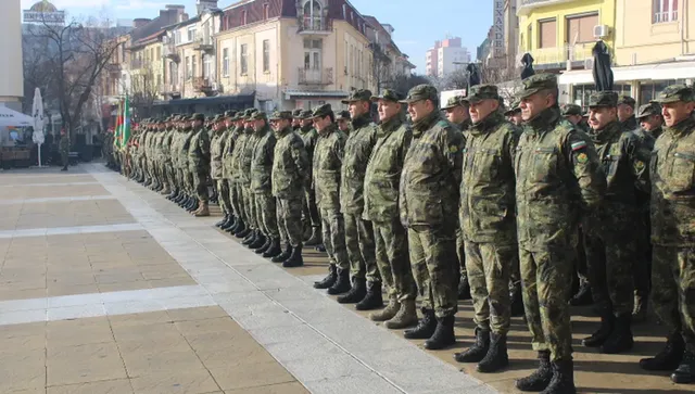 Доклад: 2% от БВП не стигат, за да покрият дефицитите в отбраната на България