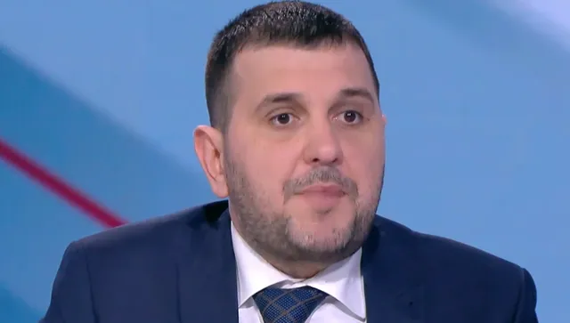 Йордан Иванов: Позициите на Румен Радев са опасни за България