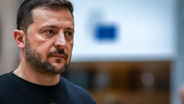 Зеленски разнищи Орбан: Живее с парите на Европа, а продава европейските интереси! Заслужава тупалка по тила