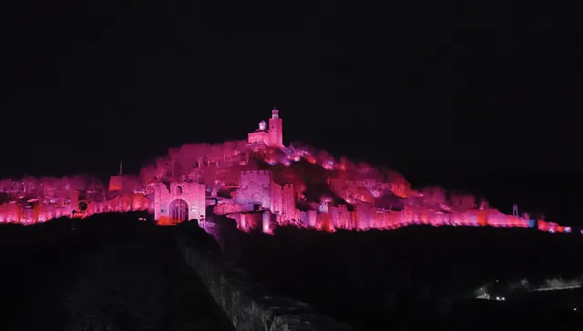 100 дни преди старта на Giro d’Italia 2026 у нас осветяваме исторически обекти в розово