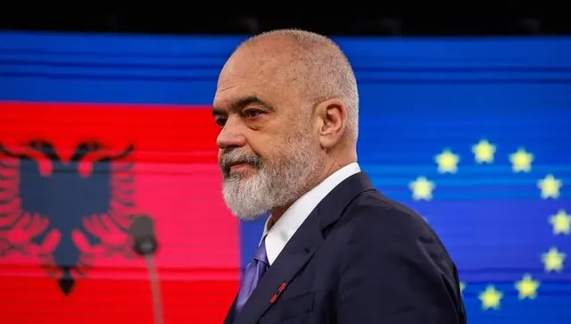 Еди Рама: Сърбия е интересно животно, но не може да направи държавно погребение за касапин като Ратко Младич 