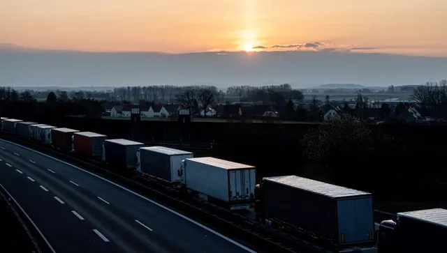 13 километрова опашка от тирове пред ГКПП "Капитан Андреево"