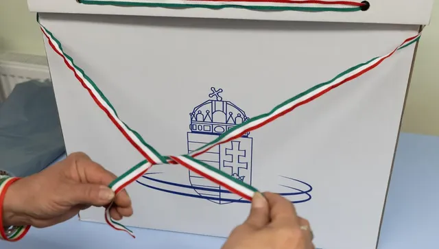Рекордна активност зад граница: опашки пред секциите в Европа още от ранни зори