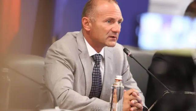 Росен Христов просълзява: Пречеха ми с "бухалката" на прокуратурата да говоря как договорът с "Боташ" може да работи