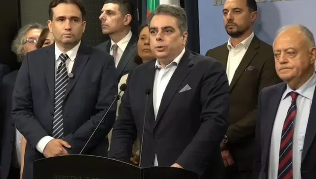 ПП-ДБ с декларация: Правителството падна заради гнева на хората