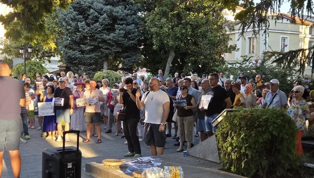 Нов протест в Пловдив иска държавата да продължи  съдебната битка за Панаира