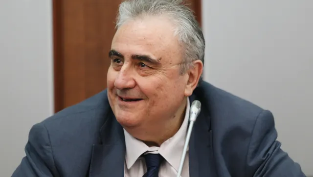 Русия е жертва на собствената си квазимперска мания, колкото и да ѝ се иска да прехвърли вината на Запада